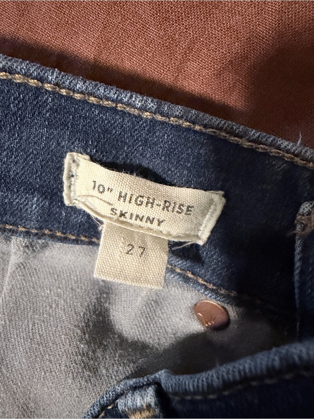 Madewell High-Rise Skinny Jeans in Dark Blue Denim